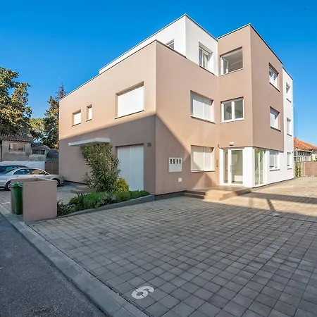 Apartment Tajana