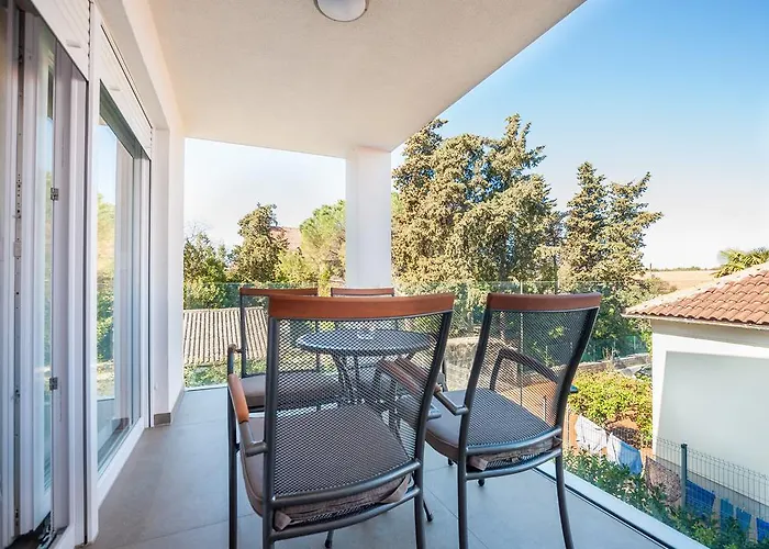 Tajana Appartement *